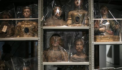 Exposición 'La caja entropica, el museo de los objetos perdidos ' en el MNAC.
