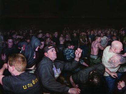 Pintura de Dan Witz, el frenes&iacute; del &#039;pogo&#039;, en arte.  