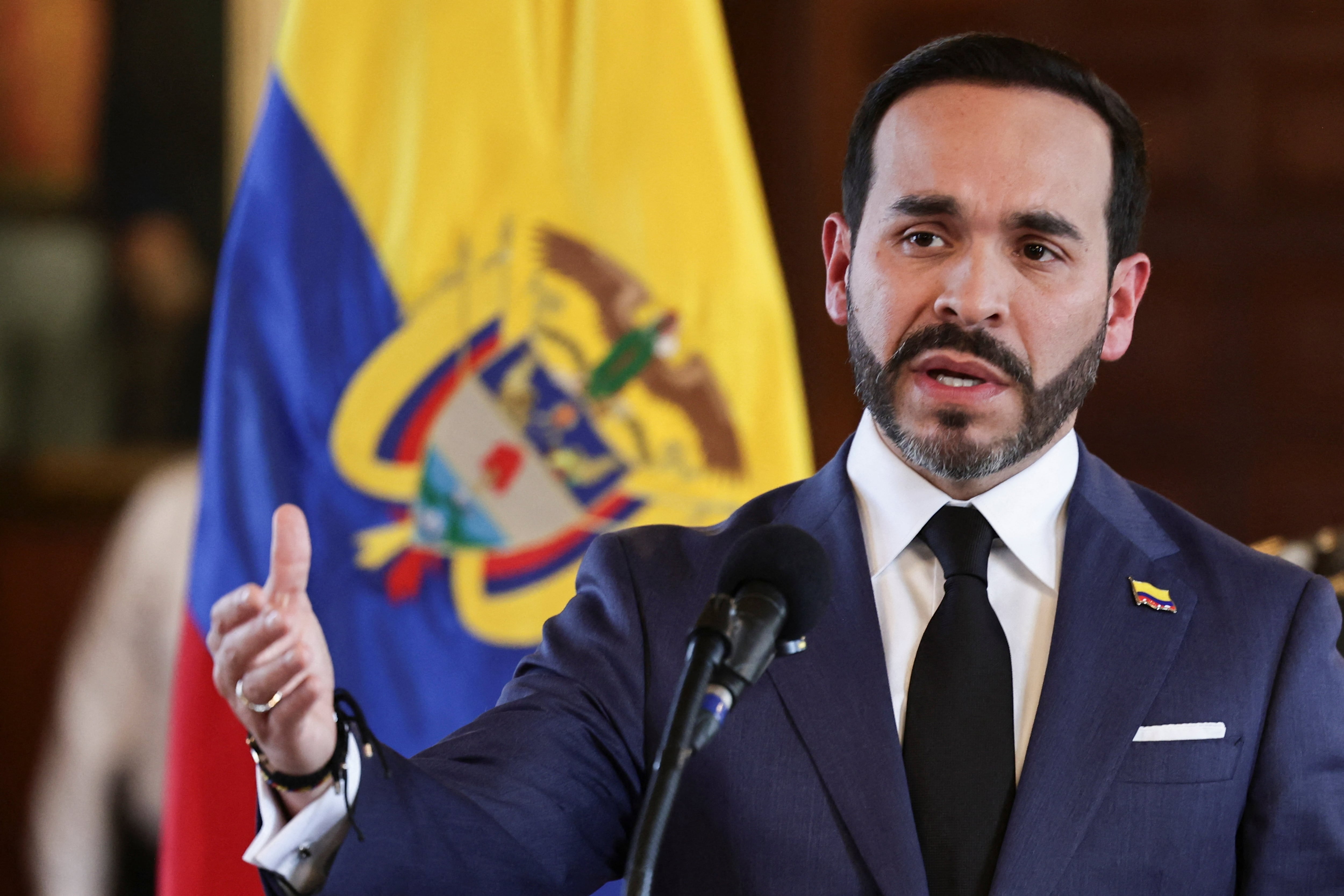 Sin soberanía ni política exterior