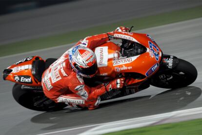 Casey Stoner durante los entrenamientos oficiales en Doha.