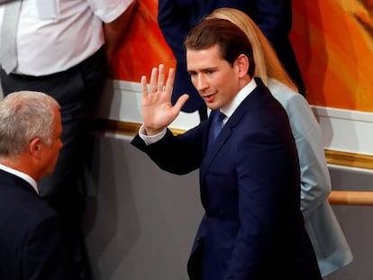El excanciller austríaco Sebastian, tras abandonar el Parlamento el 27 de mayo de 2019.  