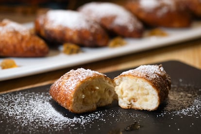 Variación del 'ximo' relleno de crema pastelera, elaborado por la Escuela de Hostelería de Castelló. 