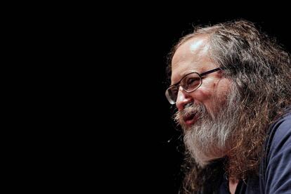 Richard Stallman, ex presidente de la Free Software Foundation, durante una conferencia en Pamplona en 2016.