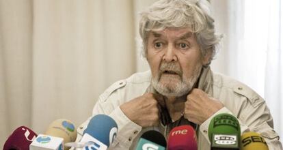 El l&iacute;der del Encontro Irmandi&ntilde;o, Xos&eacute; Manuel Beiras, ayer en Santiago.