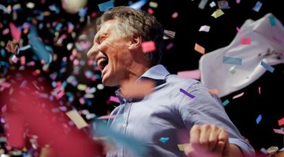 Mauricio Macri celebra em Buenos Aires sua vitória eleitoral.