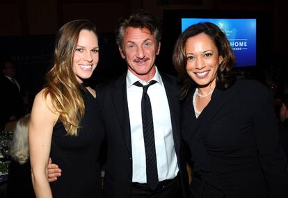 Con Hilary Swank y Sean Penn. Los Ángeles, 2012.
