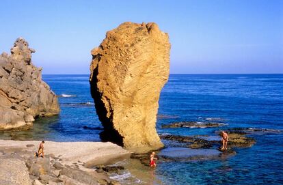 La playa del Sombrerico, en Mojácar (Almería).