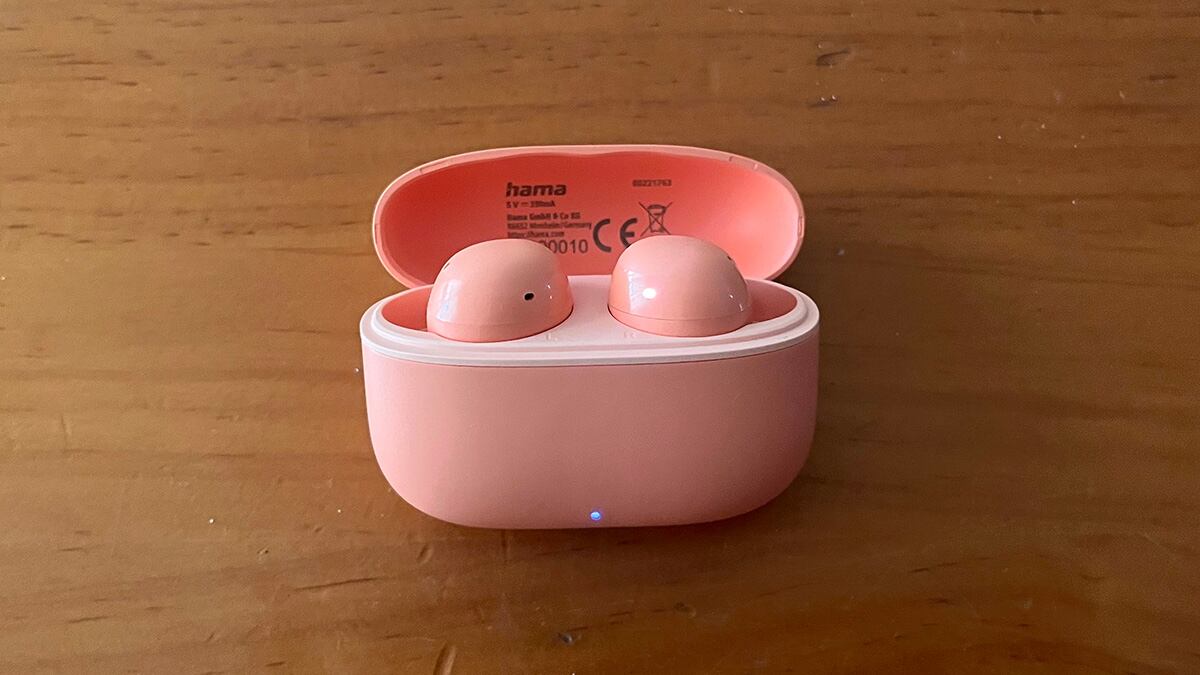 Este modelo cuenta con cancelación de ruido pasiva.
