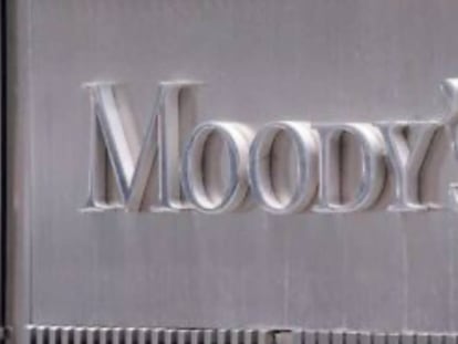 Moody's rebaja sus perspectivas para España y estima una contracción del 9,9% en 2020