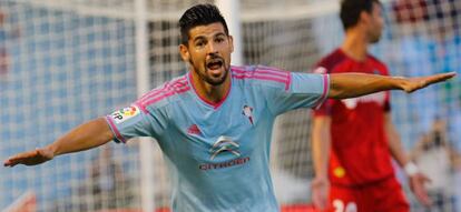 Nolito celebra un gol durante la temporada pasada.