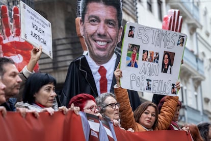 Protestas contra Mazón