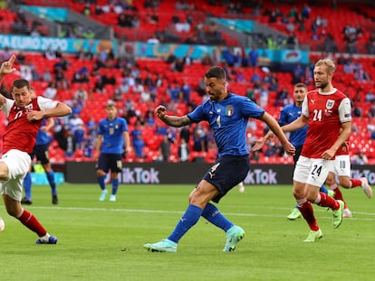 Spinazzola pone un centro en el encuentro ante Austria.