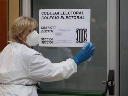 L'Escola Mediterrània, en obrir les portes aquest matí.