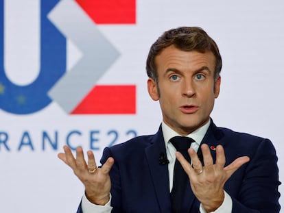 El presidente francés, Emmanuel Macron, durante una conferencia de prensa este jueves en París.