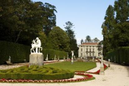 Jardines de la fundación Selgas-Fagalde, en El Pito, cerca de Cudillero (Asturias).