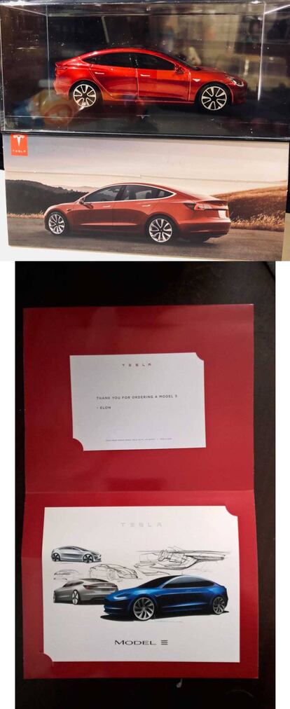 La réplica a escala del Tesla Model 3 y la nota de agradecimiento por parte de Elon Musk