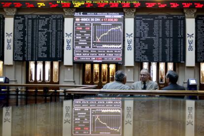 Las compañías del Ibex que mejor soportarían un examen similar al de los bancos son aquellas con elevada liquidez y diversificadas.