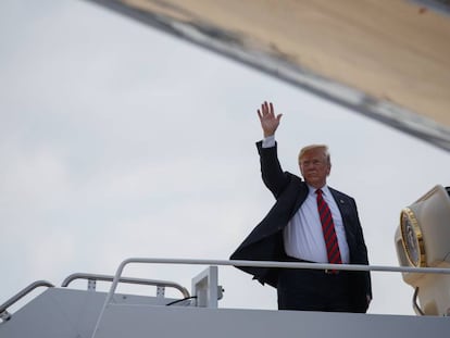 Donald Trump antes de viajar ao Canadá para a cúpula do G7.