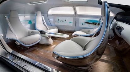 El interior del Mercedes F 015, concebido como un salón, que se presentó en la pasada edición del CES, la mayor feria electrónica del mundo.