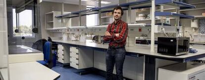 Manuel Valiente, en su laboratorio vacío del CNIO.