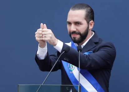 Nayib Bukele durante seu juramento como novo presidente de El Salvador.