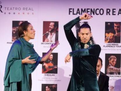 Triana Heredia y Amador Rojas, este martes en el salón de baile de Isabel II del Teatro Real.