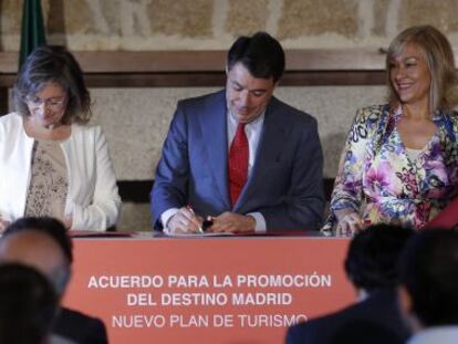 Ignacio González en la presentación del Plan de Turismo.