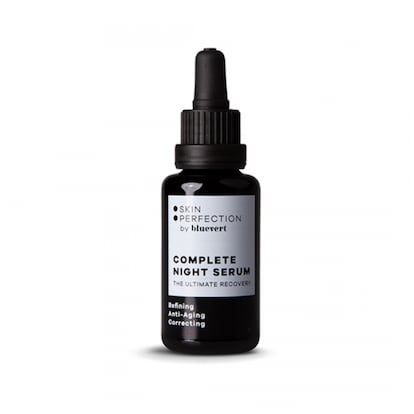 Skin Perfection Complete Night Serum, de Bluevert.