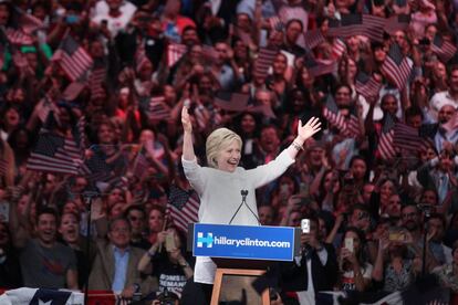 La virtual candidata del Partido Demócrata, Hillary Clinton, durante su discurso en el Brooklyn Navy Yards el pasado día 7.
