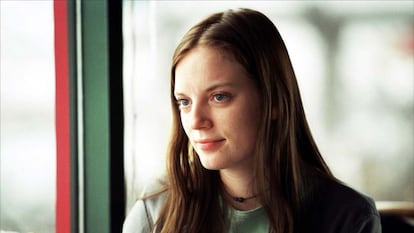 Quien no haya llorado como si no hubiese mañana viendo a Sarah Polley lidiar con su cáncer terminal sin entorpecer la vida de sus hijas en MI vida sin mí (2003), no tiene corazón.