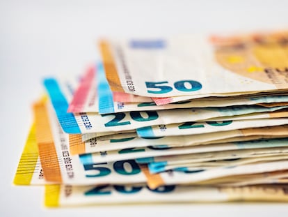 La banca impulsa la rentabilidad de las cuentas: Renault Bank le pisa los talones a Sabadell