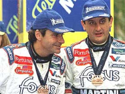 Carlos Sainz y Luis Moya en una imagen de 2000.