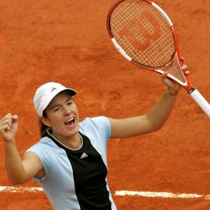 Justine Henin-Hardenne canta su triunfo.