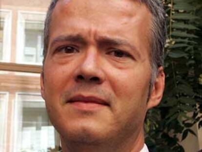 Antonio Camacho.