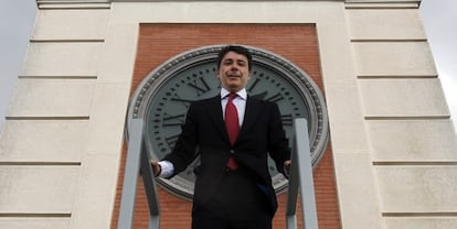 Ignacio Gonz&aacute;lez, en el reloj de la Puerta del Sol. 