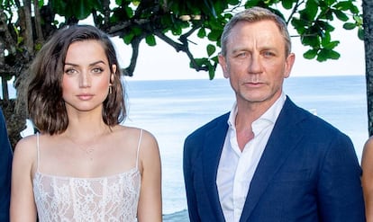 Ana de Armas y Daniel Craig, en la presentación de la nueva película de James Bond.