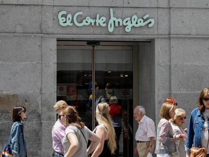 Fachada de un centro de El Corte Inglés en Madrid.