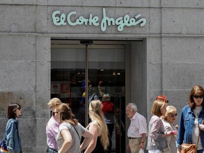 Fachada de un centro de El Corte Inglés en Madrid.