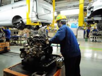 El sector manufacturero volvió a crecer en diciembre por la demanda externa