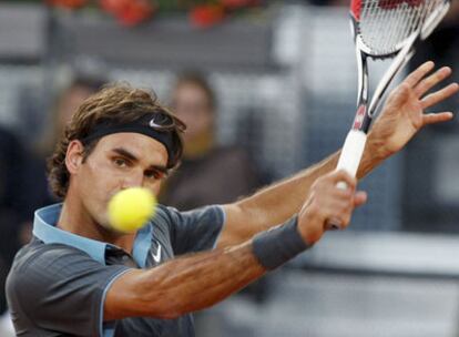 Roger Federer, en un golpe de revés ante Robin Soderling.