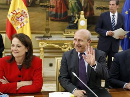 José Ignacio Wert (centre) presideix la Conferència Sectorial.