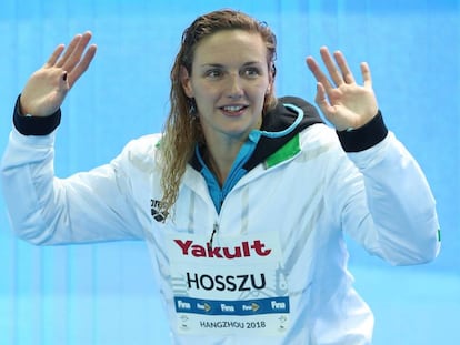 Katinka Hosszú, en el podio de los 200m mariposa en el Mundial del pasado diciembre.