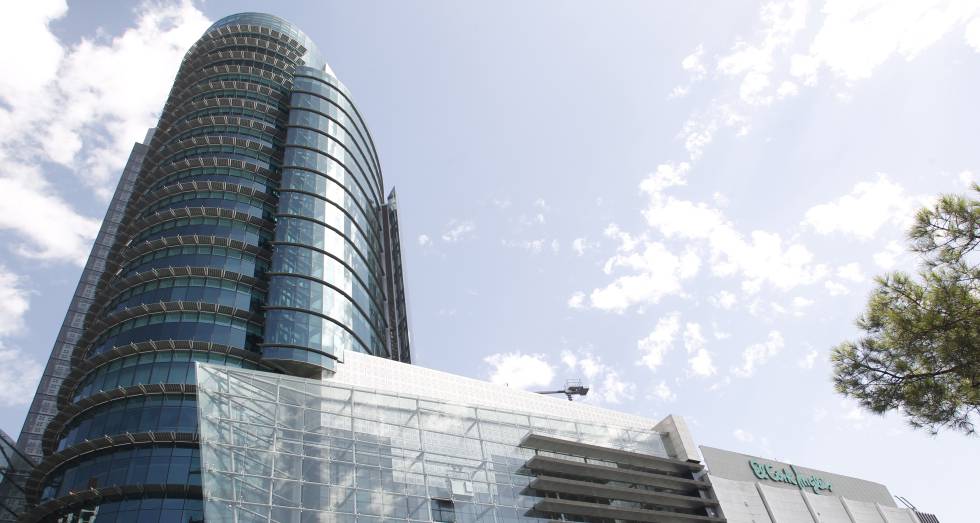 Nueva batalla judicial en la familia Reyzábal, antiguos propietarios de la Torre Windsor, por una herencia millonaria
