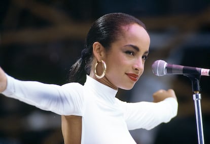 Sade durante el macroconcierto Live Aid celebrado en Londres en 1985.