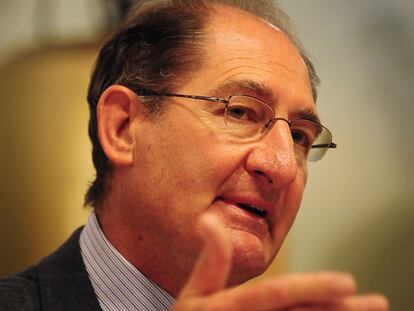 Brian Currin, durante una conferencia de prensa el pasado 15 de febrero en Bilbao.