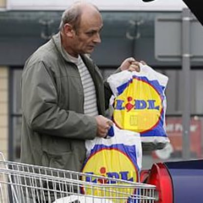 Lidl cede a la presión de las agencias de publicidad