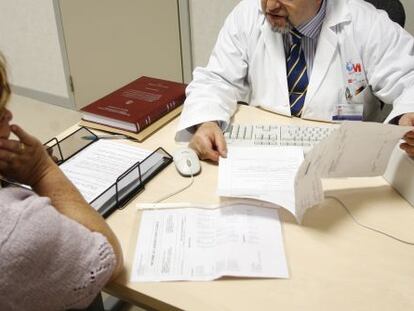 Los pacientes esperan el doble que en 2010 para ver al especialista.
