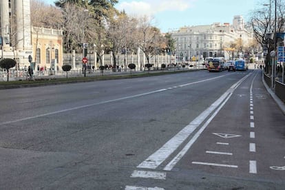 Little traffic on Calle de Alcalá due to the taxi strike.