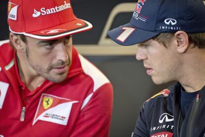 Alonso y Vettel, en una rueda de prensa.
