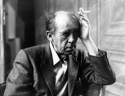 El escritor alemán Heinrich Böll (1917-1985).